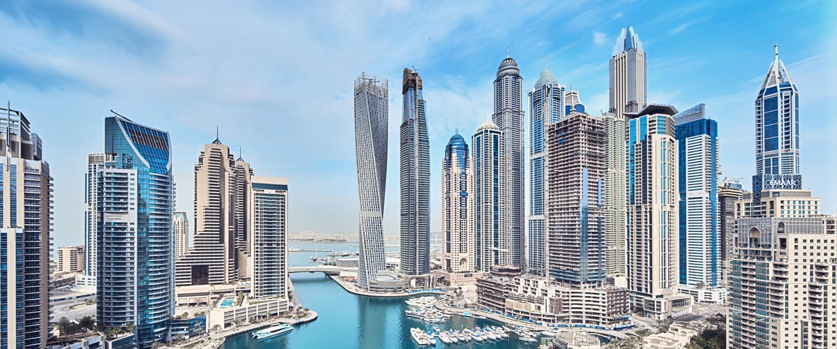 Uae - UAE / Wash your hands regularly for at least 20 seconds and sanitise them often.